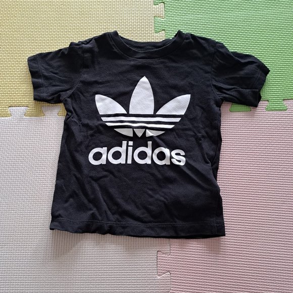 2T Adidas T Shirt - Picture 1 of 1